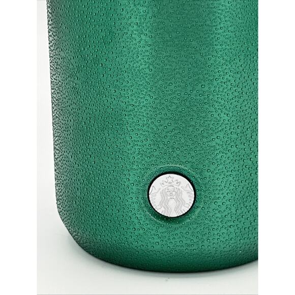 Starbucks Green Textured 20 Oz Vacuum Insulated Water Bottle Used Once - Picture 2 of 7